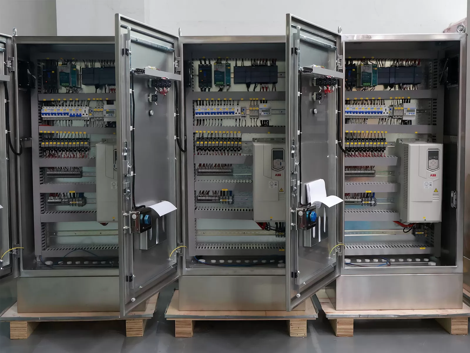 PLC Cabinet-1
